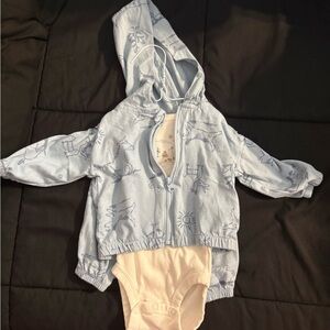 👶 Carter’s Baby Outfit Set – 3 Months